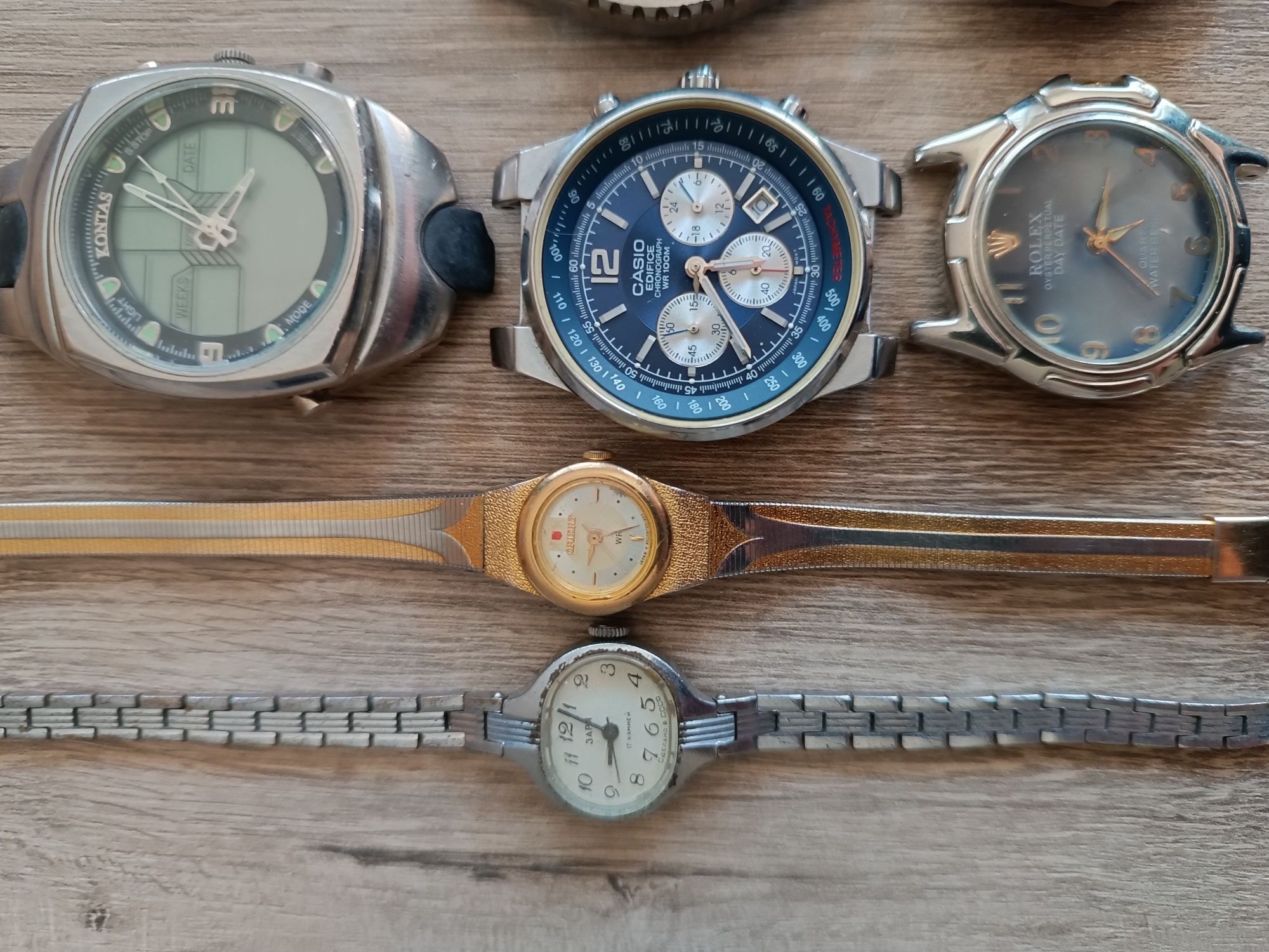 Kolekcjonerskie, stare zegarki mechaniczne i elektroniczne, wykopki.