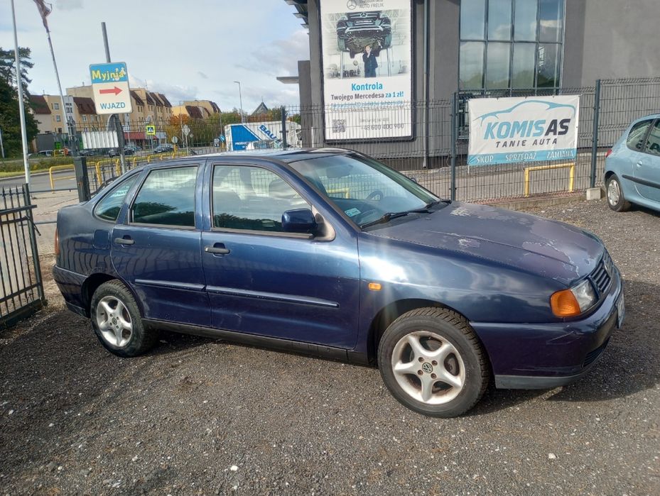 VW Polo 1.9D 64KM * el szyby szyberach przegląd do maja * TORUŃ