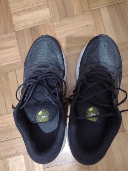 Sapatilhas Mizuno Semi Novo em Perfeito Estado – Ótimo Preço!