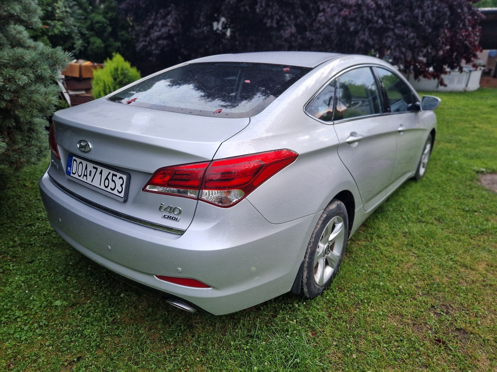 Super duże i ekonomiczne auto