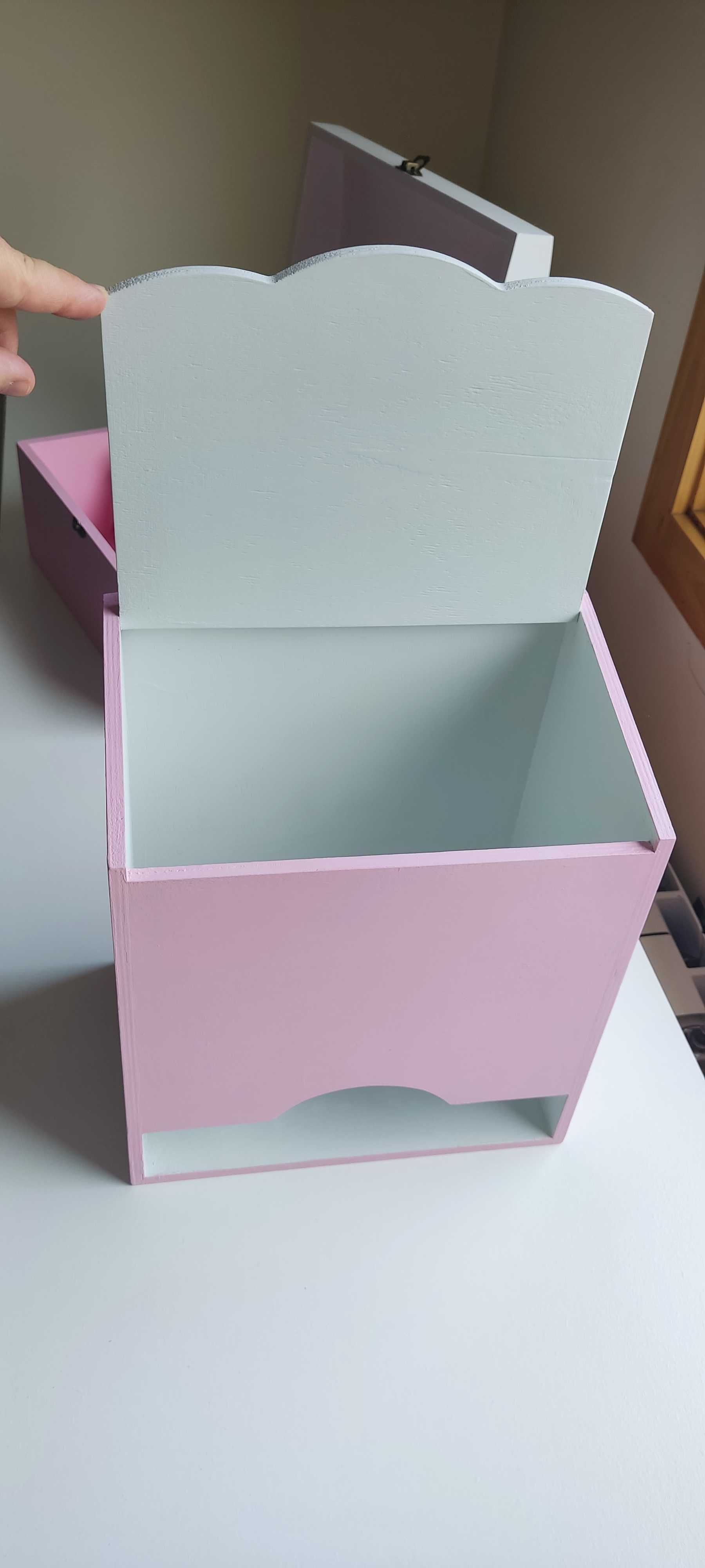 Kit de arrumos bebê Rosa: Baú, Porta fraldas, porta items e +4 peças