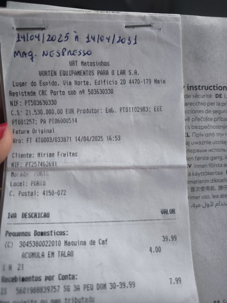 Máquina de café Nespresso vertuo pop