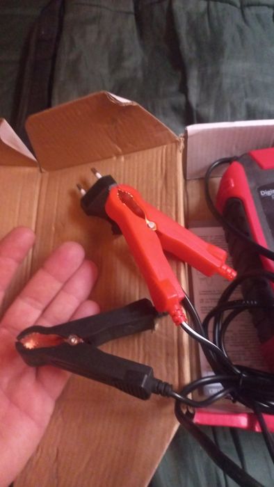 Продам зарядний пристрій 6-12В