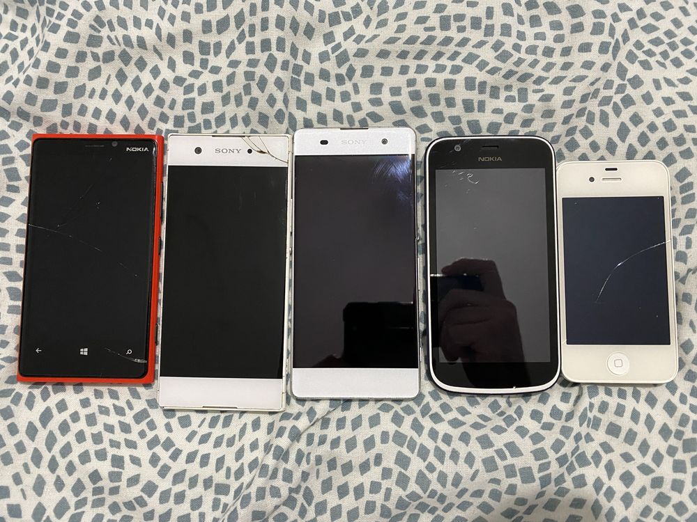 Zestaw uszkodzonych telefonów xperia xa, xa1, nokia 920, 1, iphone 4s