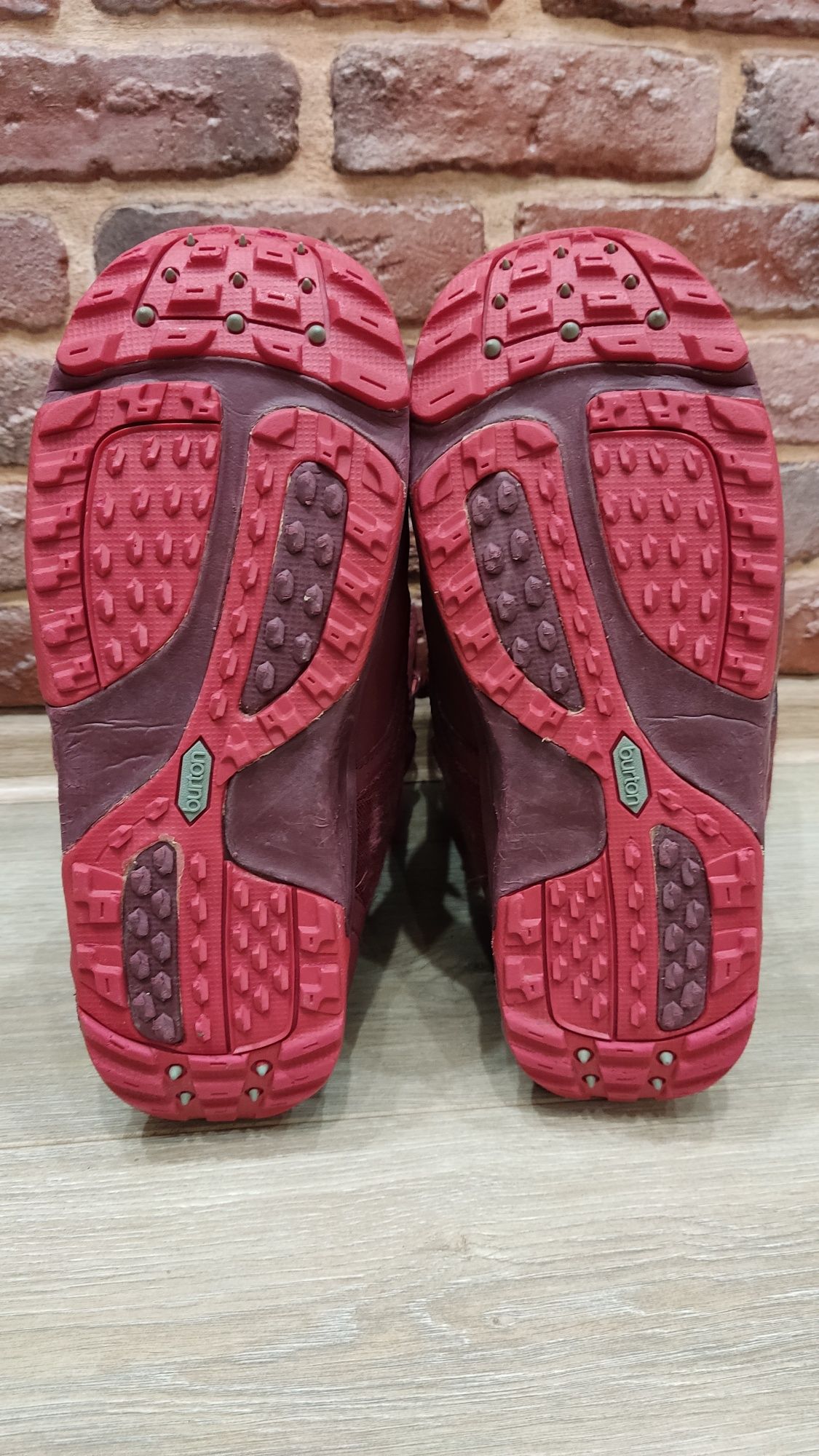 Сноубордичні черевики Burton Emerald 25,5 см