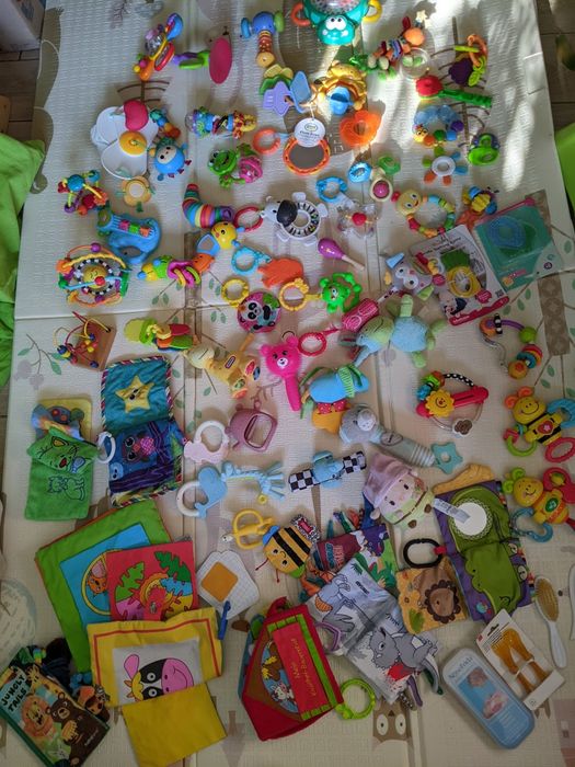 Іграшки для немовлят