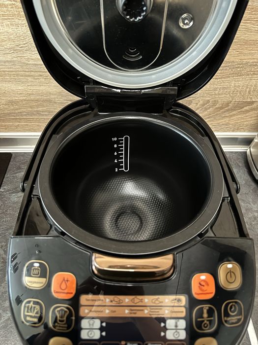 Продам мультиварку Tefal MultiCook Stir