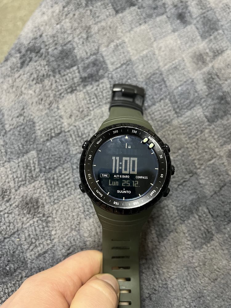 Військовий годинник Suunto Core All Blac