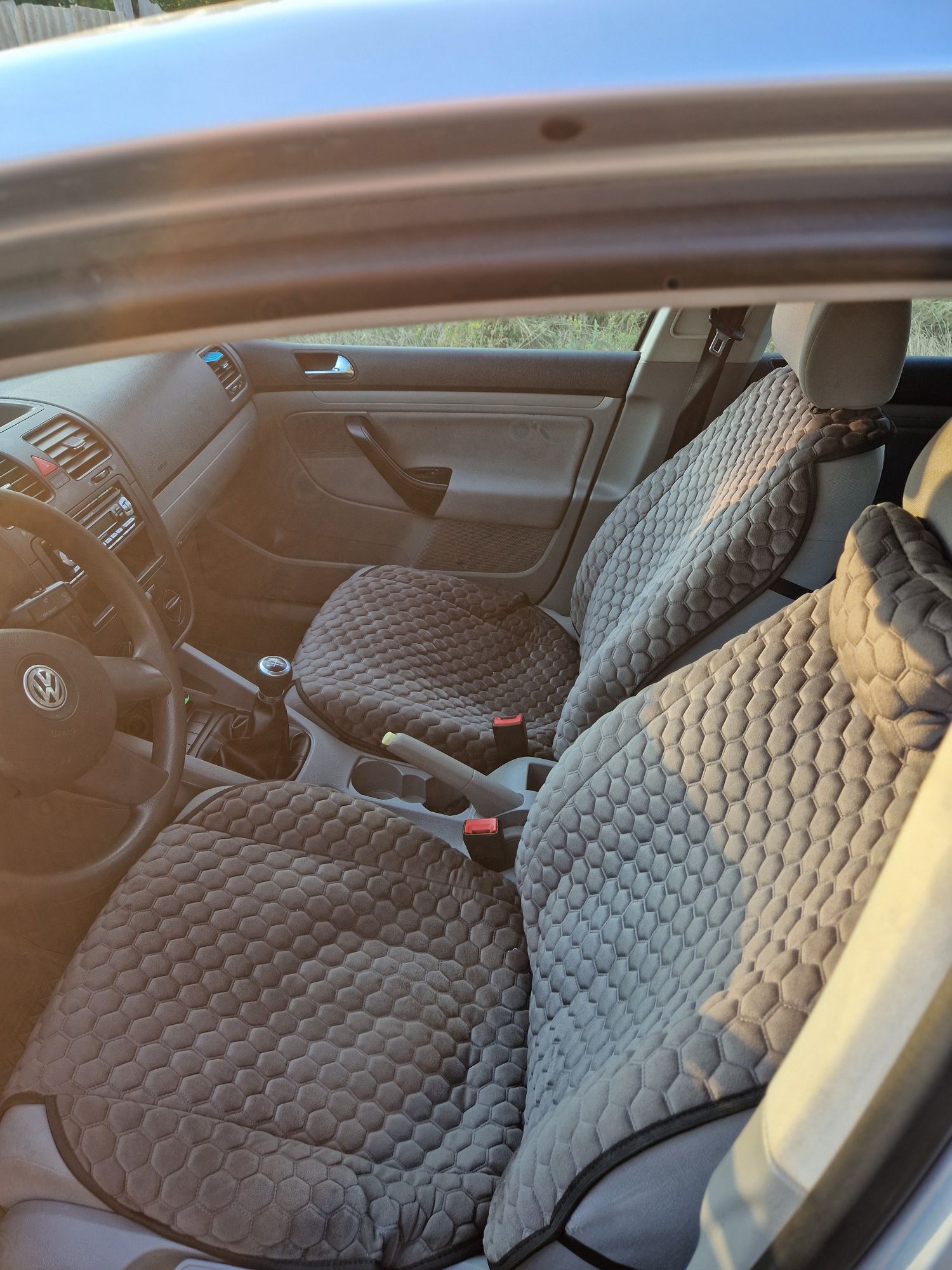 Продам Golf 5 1.6 fsi