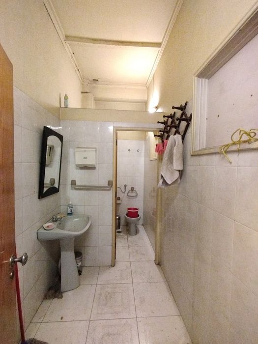 Arrenda-se Espaço Comercial com 1.000m² às Portas de Lisboa