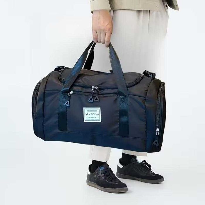 Велика спортивна/дорожня сумка, чорна. для фітнесу, подорожей