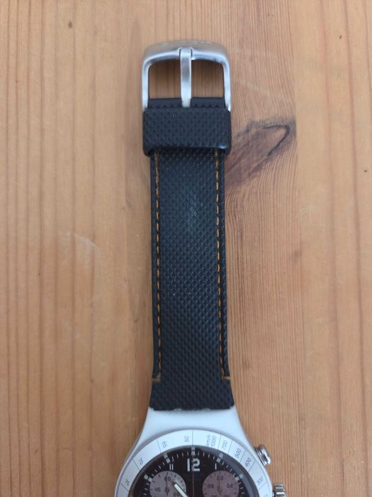 Relógio Swatch Irony Chrono preto