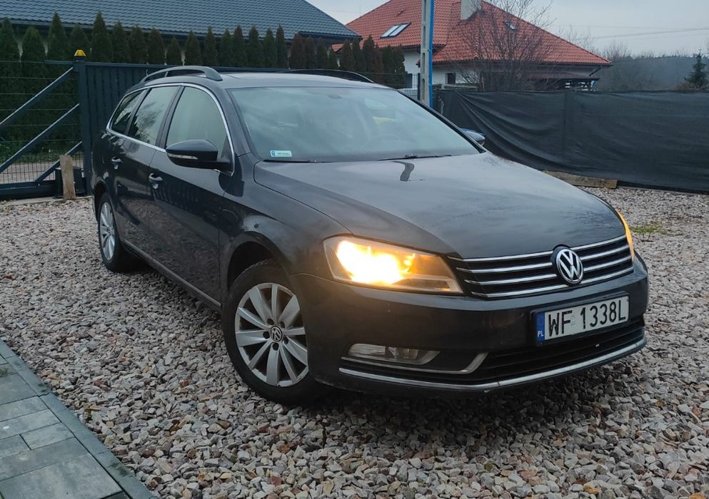 Volkswagen Passat  B7 2011 Kombi 1.6 TDI , szyberdach