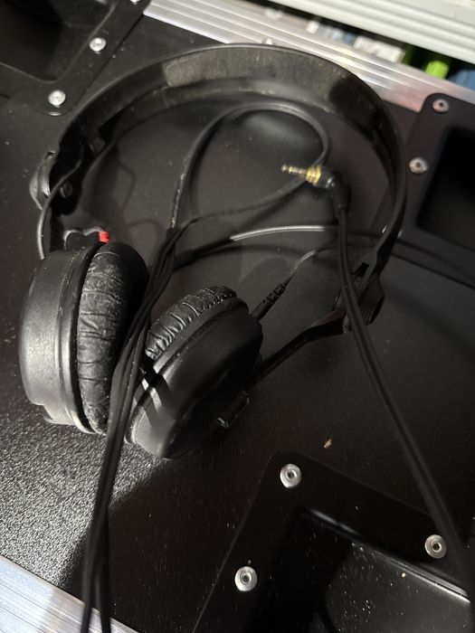 Sennheiser hd25 uszkodzone