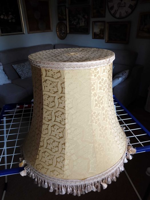 stary  abażur na lampę