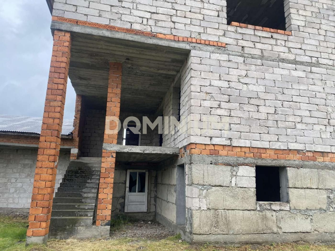 Продається новобудова у с. Іза, вул. Возєднання