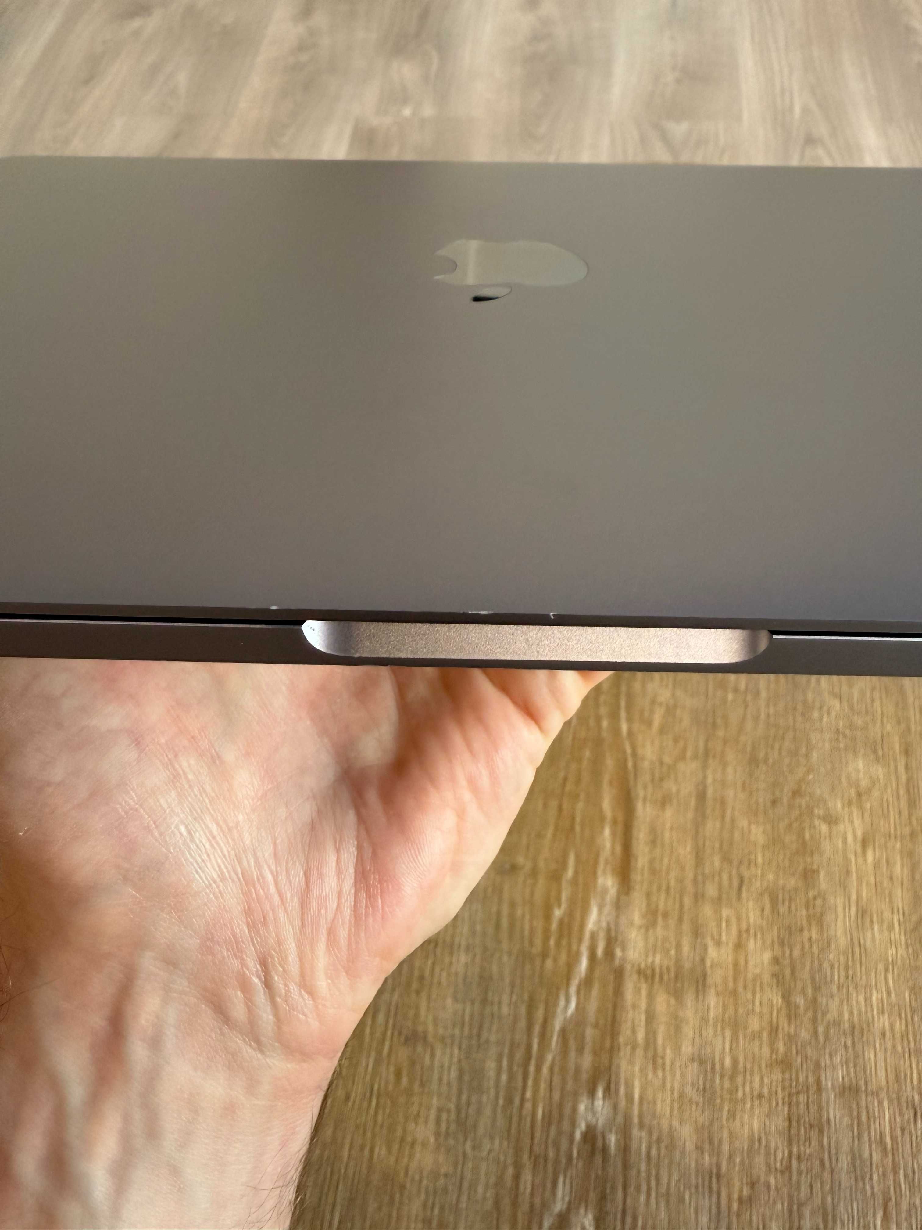 MacBook Pro 13'' M1 2020 16gb 512gb Б/В