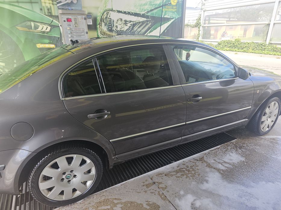 Skoda superb 2004  2.8  LPG do 2030r