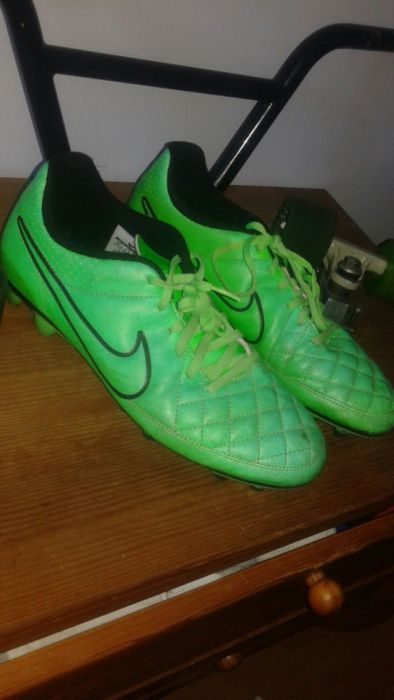 Chuteiras Nike Tiempo N°44.5