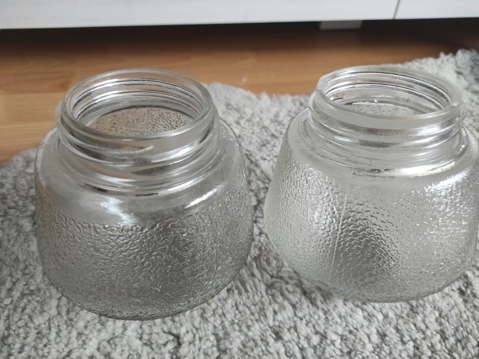 Klosz szklany PRL z gwintem bez uszczelek