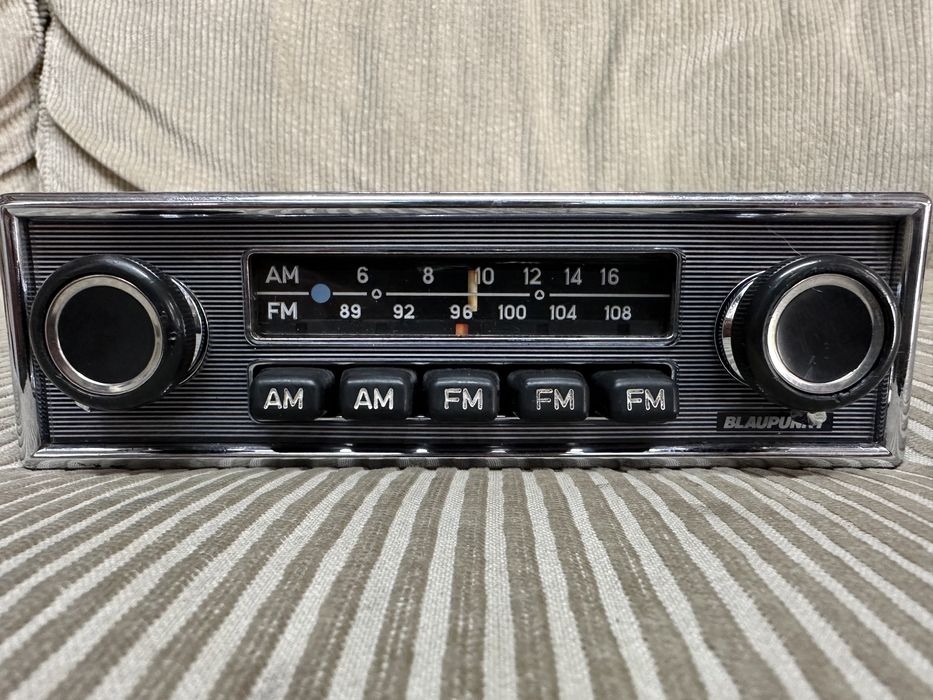 Radio Blaupunkt Mercedes w114 w115 w108