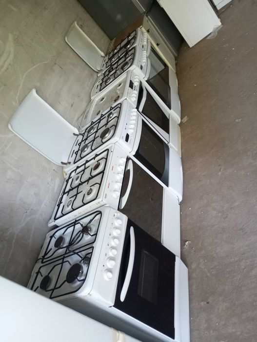 Kuchenka gazowa z piekarnikiem gazowym