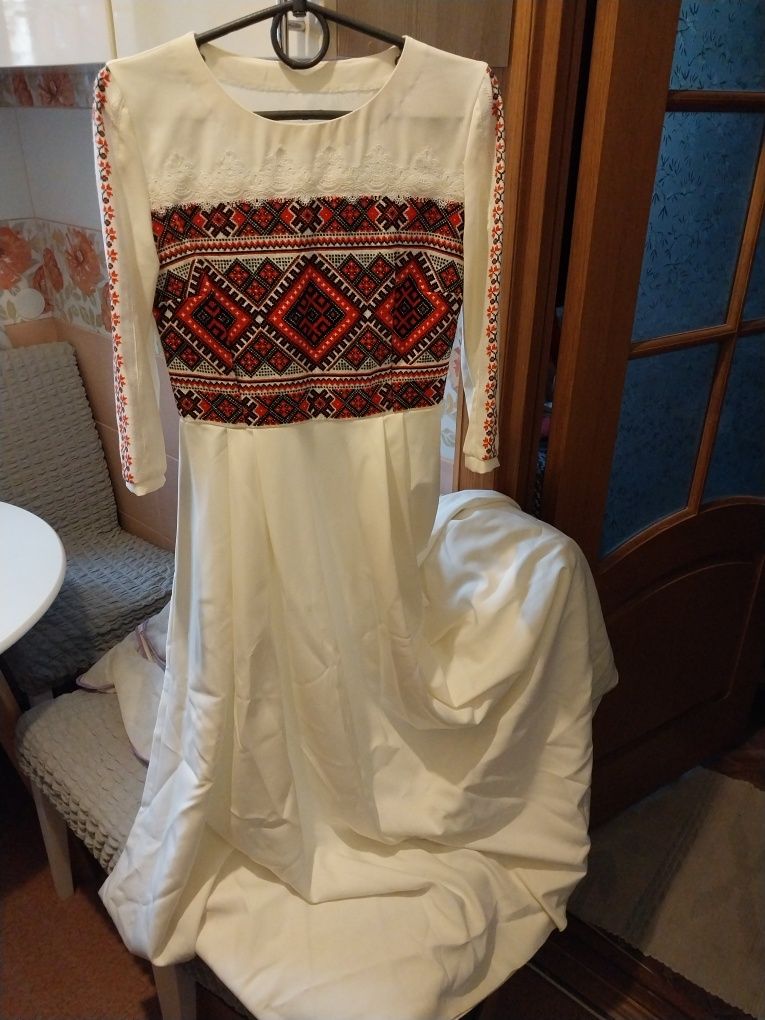 Вишиванка плаття