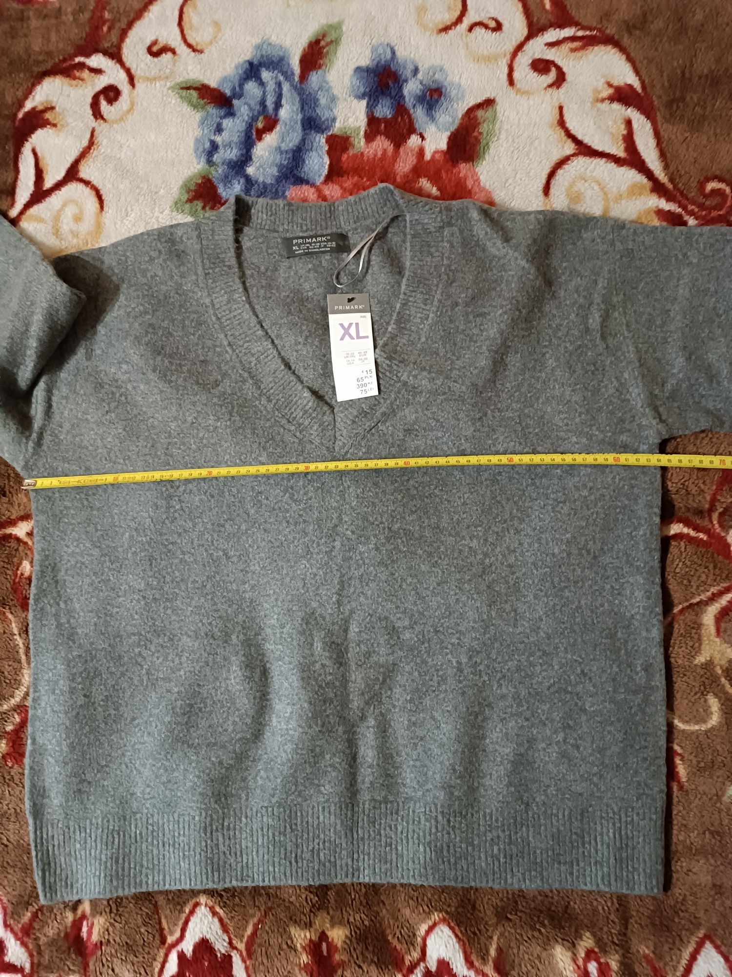 Светр жіночий фірми Primark XL