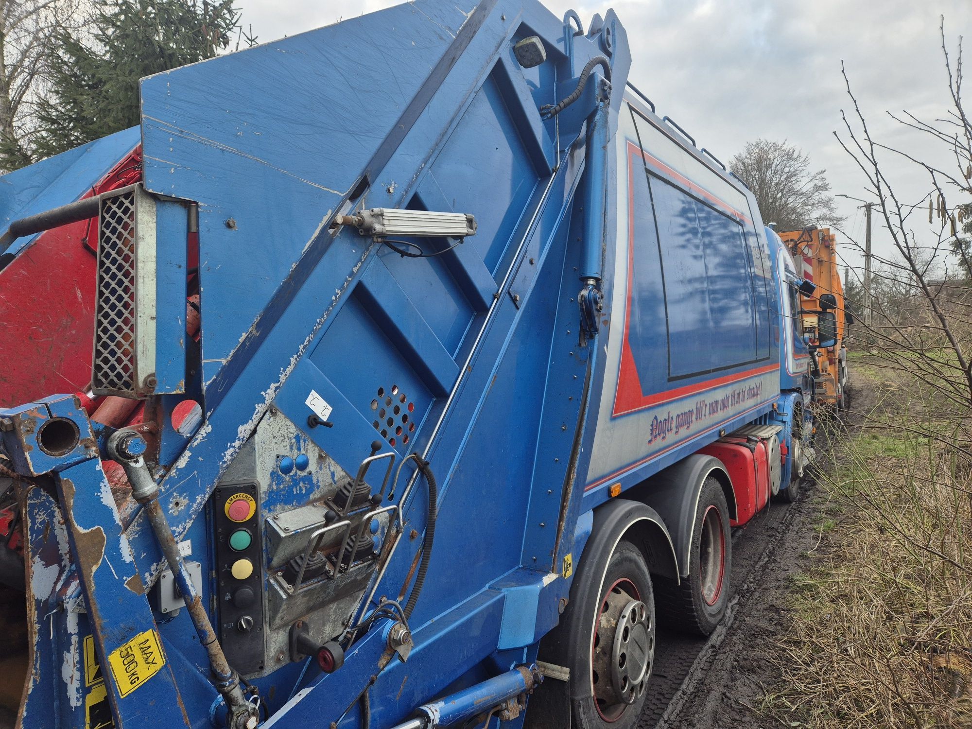 Śmieciarka Scania NTM