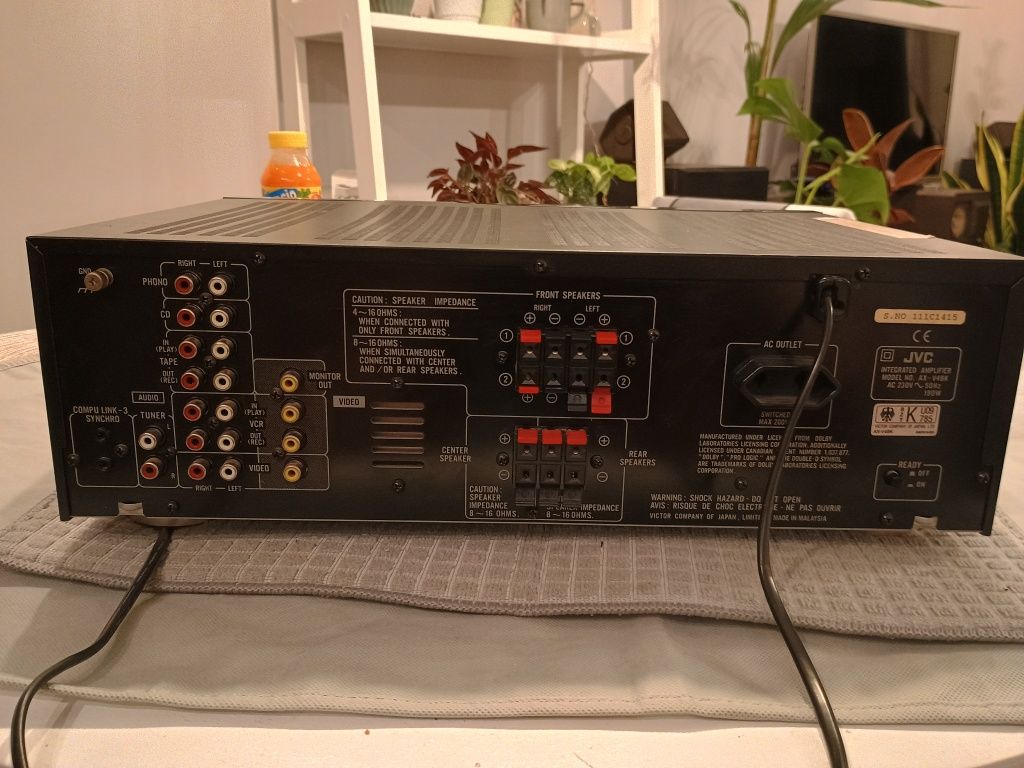JVC AX-V4 Cyfrowy surround AV Receiver Wzmacniacz