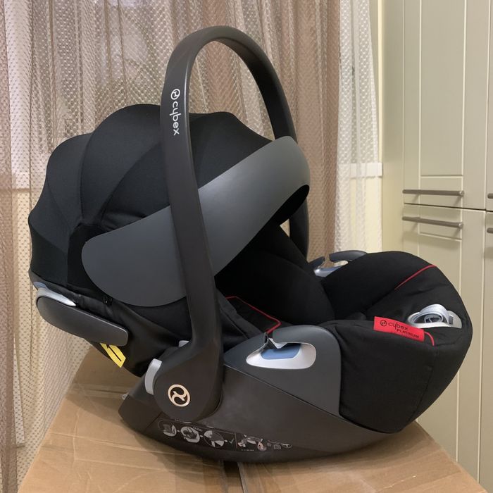 Автокрісло Cybex cloud Z i-Size Ferrari