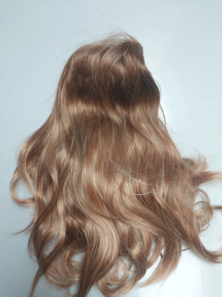 Nowa peruka Qnbiar miedziane i blond pasemka hak naturalne włosy