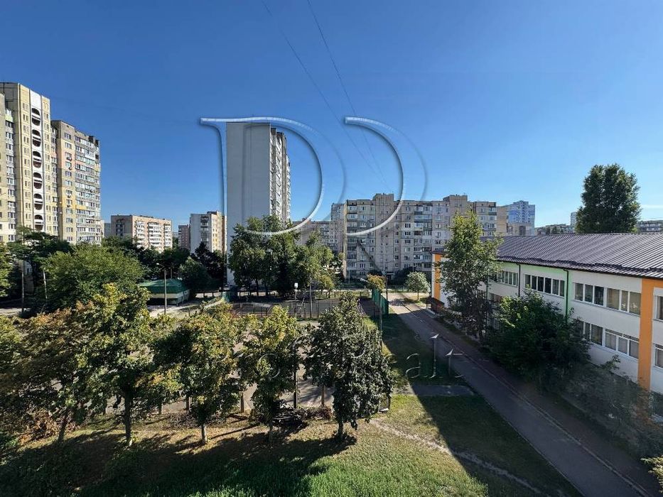 Продаж 3-к квартири Вербицького 28в Харківська Вирлиця Позняки