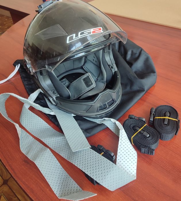 Мотошолом LS2. Розмір XXL