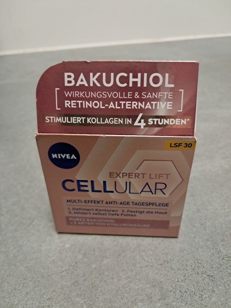 Krem Nivea expert lift w celular