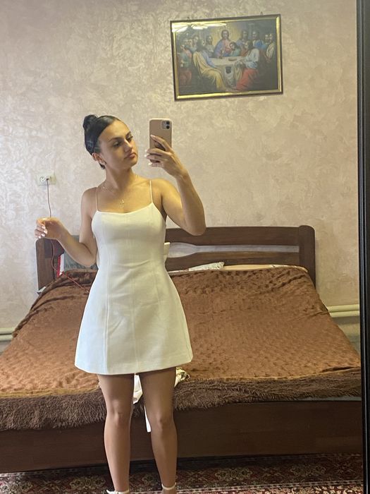 Сукня Zara, біла з бантом розмір S підійде на Xs, одягала один раз