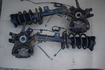 Kia Carens IV 1.6 GDI 15r. mcperson zwrotnica przednia lewa
