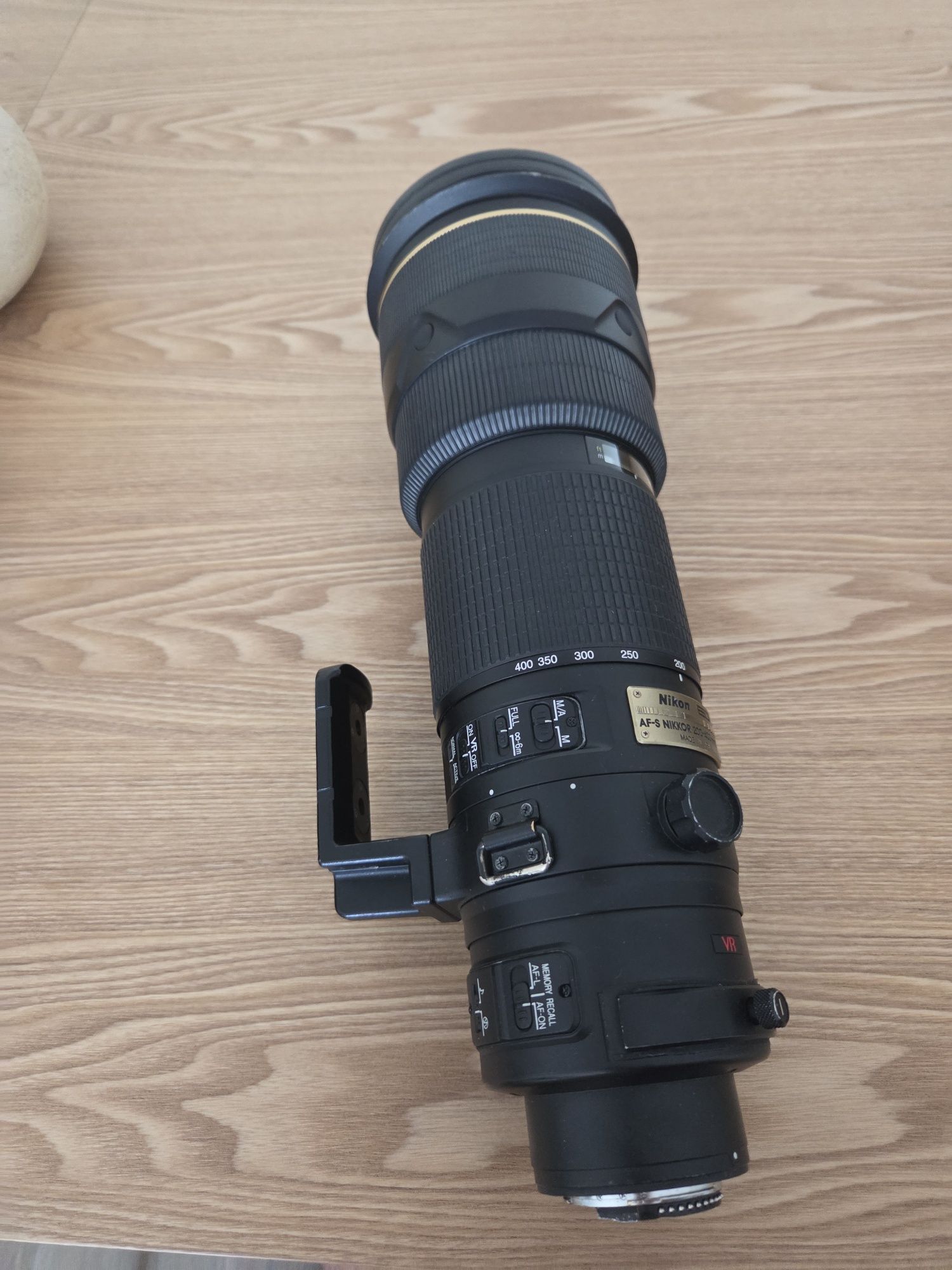 Nikon AF-S Nikkor 200-400 f/4