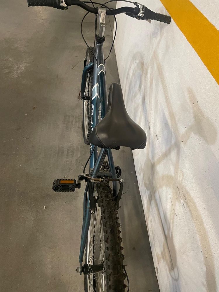 Bicicleta Azul - Bom estado