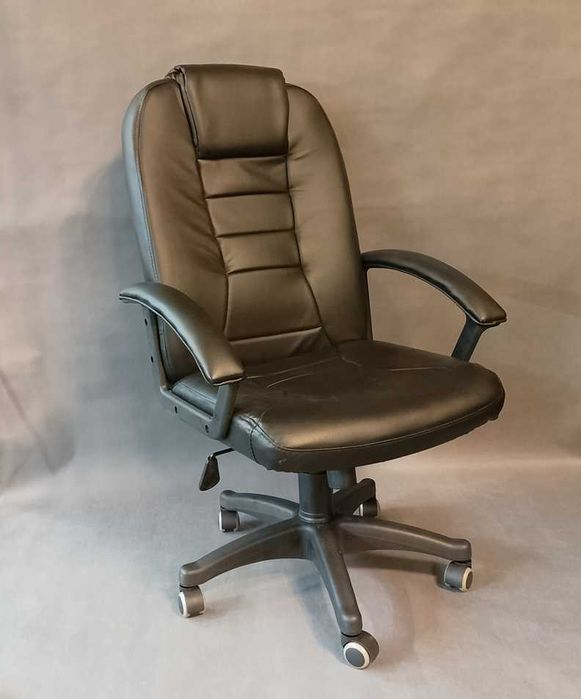 Fotel biurowy obrotowy eko skóra Nowy