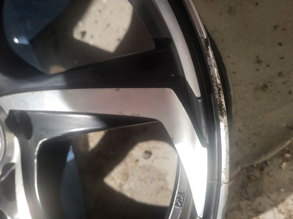felgi 5x114.3 r17 kia,lexus stan bardzo dobry, nie spawane proste