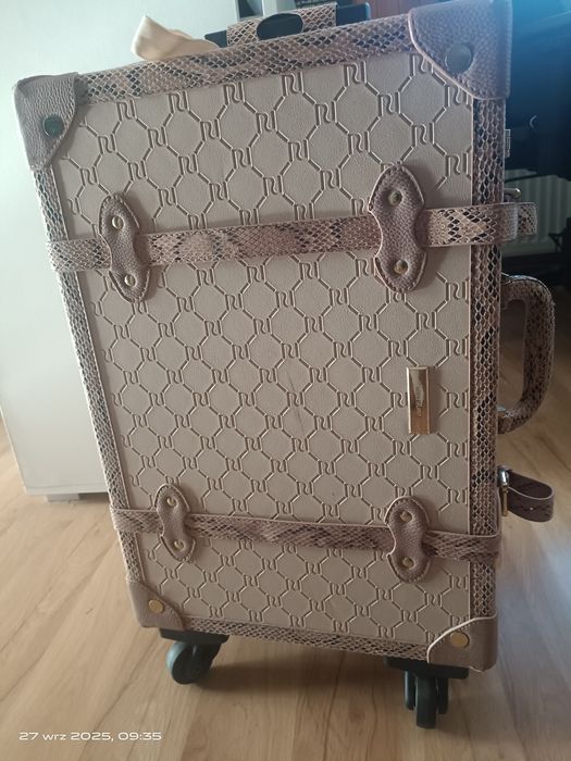 Walizka podróżna Riwer Island