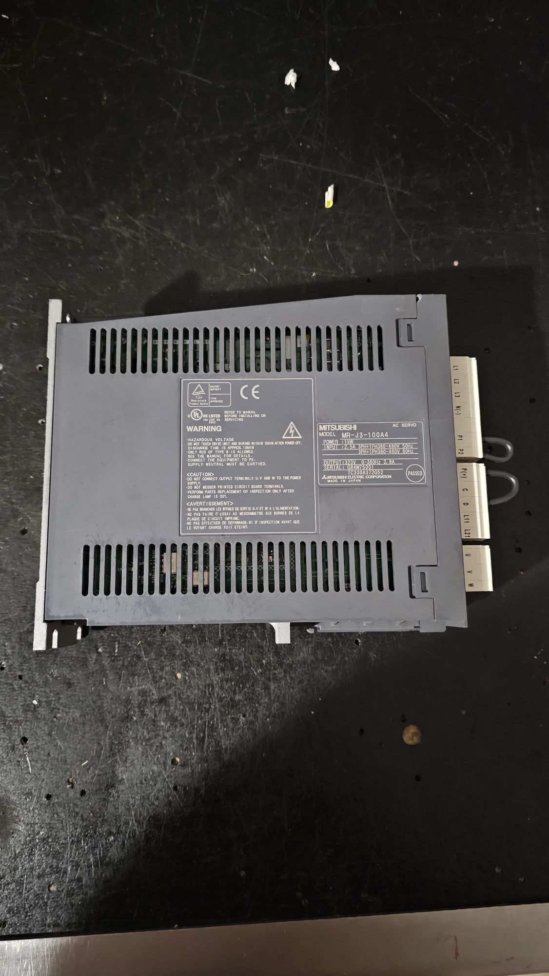 Serwowzmacniacz Mitsubishi MR-J3-100A4