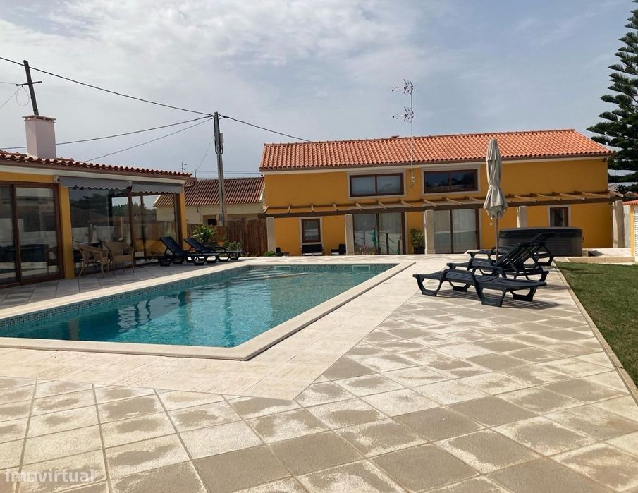 Casa de Aldeia - T5 Benedita