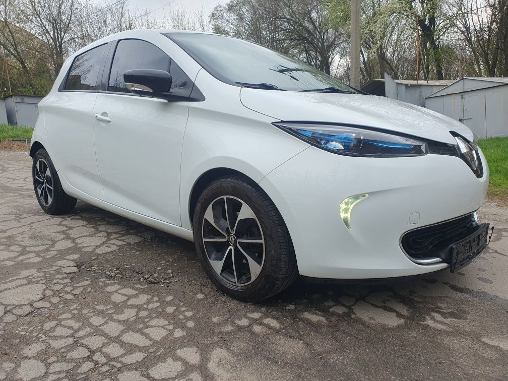 Renault Zoe 2018 электро 41kW