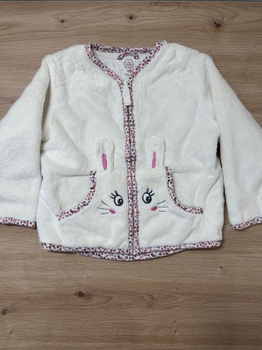 Кофта на дівчинку