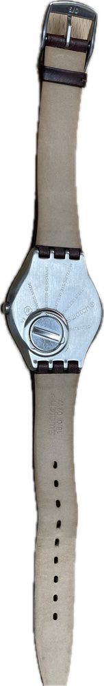 Zegarek Swatch ze skórzanym paskiem i szkłem mineralnym