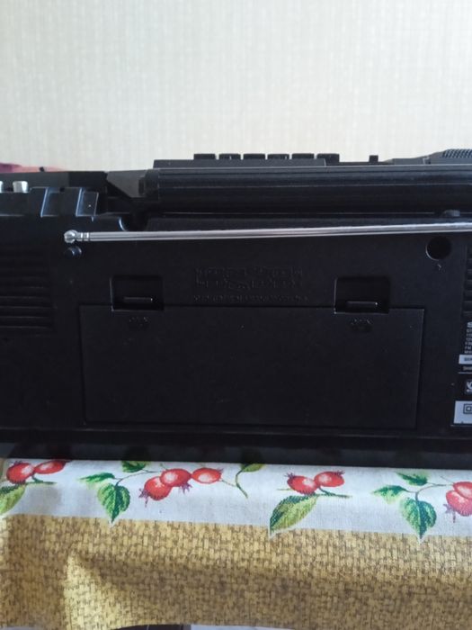 Японський магнітофон шарп wq-t 354