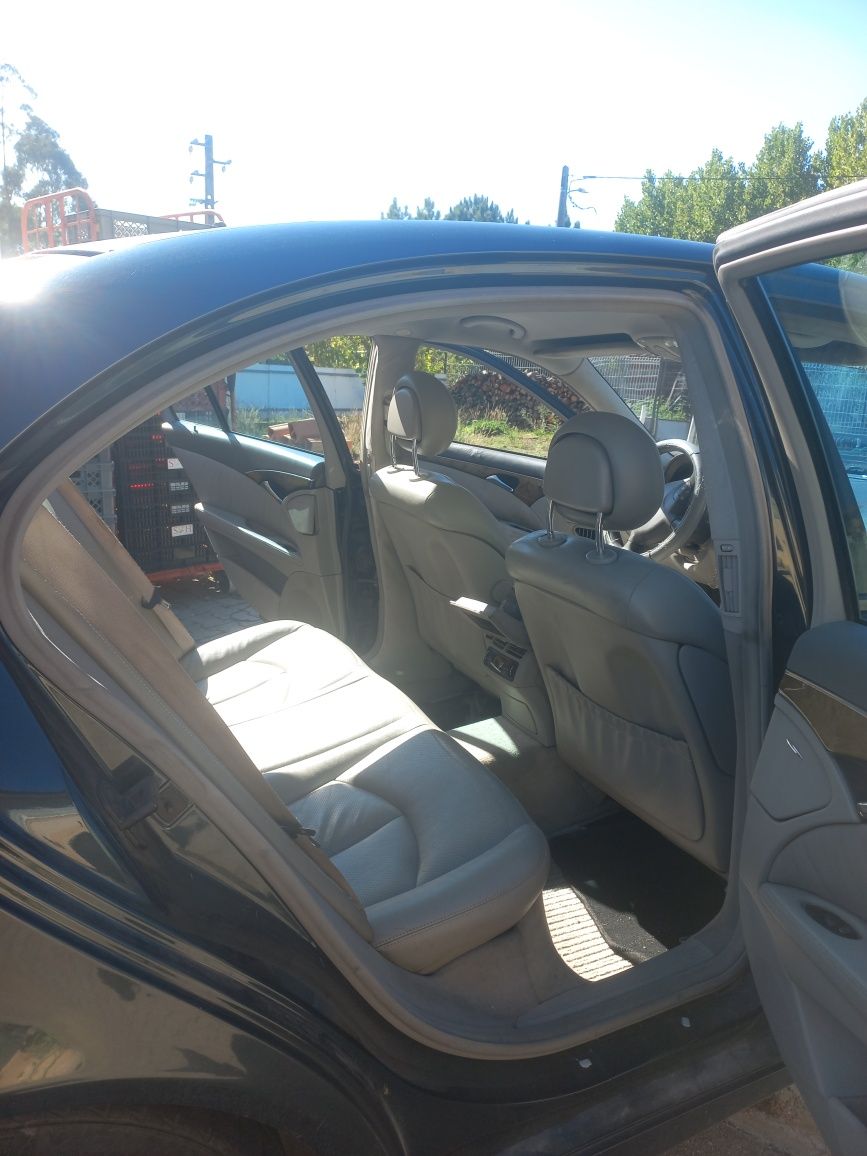 Mercedes Benz e270