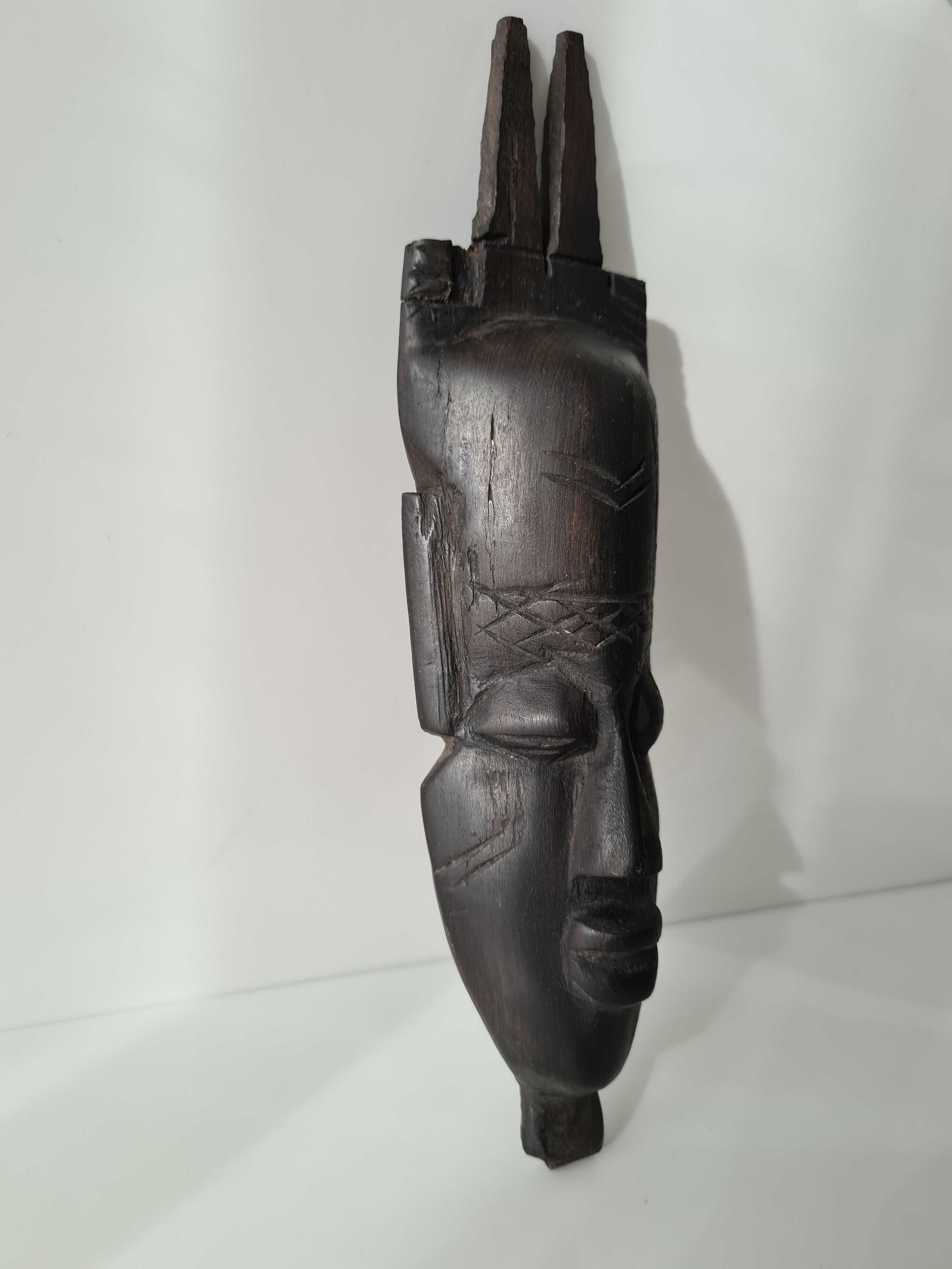 Máscara estatueta figura Africana